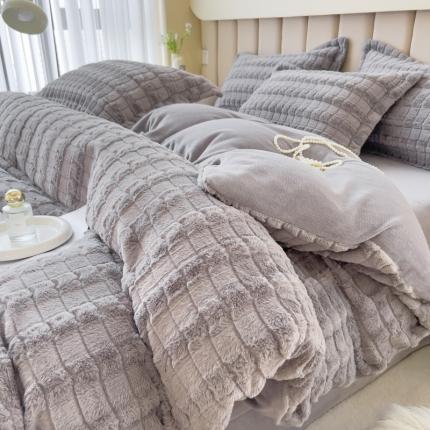 91家纺网 家纺一手货源 找家纺 （总）人人爱 2025新款兔兔绒保暖四件套