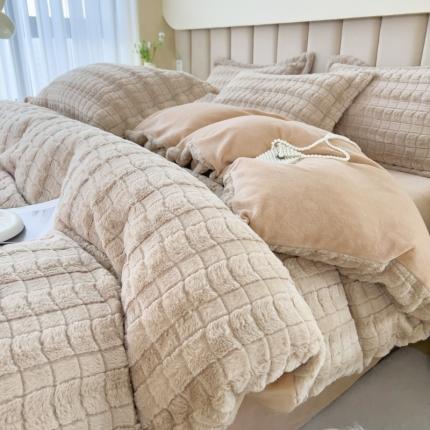 91家纺网 家纺一手货源 找家纺 （总）人人爱 2025新款兔兔绒保暖四件套