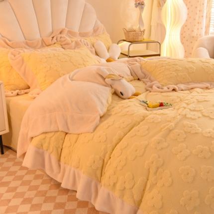 91家纺网 家纺一手货源 找家纺 首尔家纺 2023新款加厚塔芙绒牛奶绒四件套繁花三角形系列 繁花-米黄