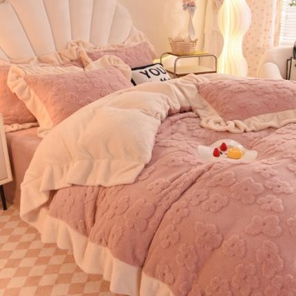 91家纺网 家纺一手货源 找家纺 首尔家纺 2023新款加厚塔芙绒牛奶绒四件套繁花三角形系列 繁花-浅粉