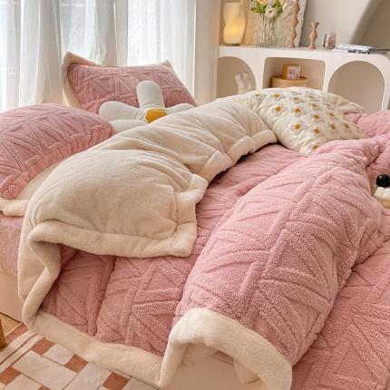 91家纺网 家纺一手货源 找家纺 首尔家纺 2023新款加厚塔芙绒牛奶绒四件套繁花三角形系列 三角形-泡沫粉