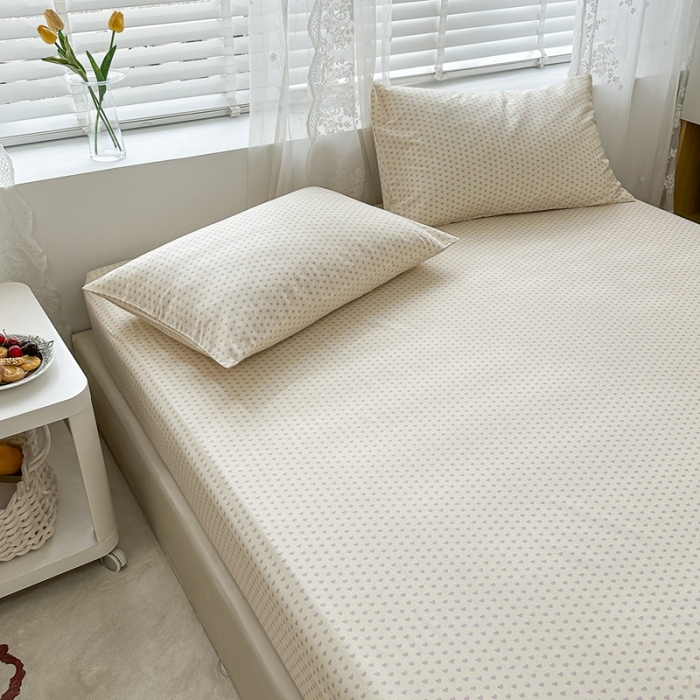 91家纺网 家纺一手货源 找家纺 洋铭区 2023新款全棉单品床笠 小紫爱心