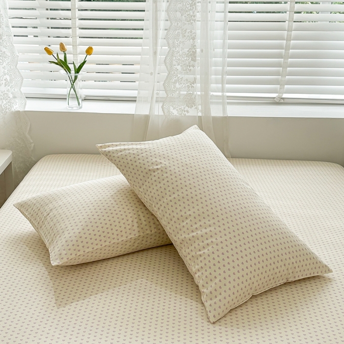 91家纺网 家纺一手货源 找家纺 洋铭区 2023新款全棉单品床笠 小紫爱心