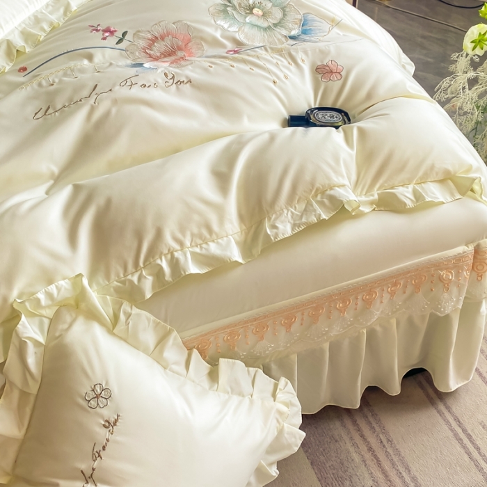 91家纺网 家纺一手货源 找家纺 2023新款韩版亲肤磨毛刺绣蕾丝床裙床单如意系列四件套 达琳美-奶油黄