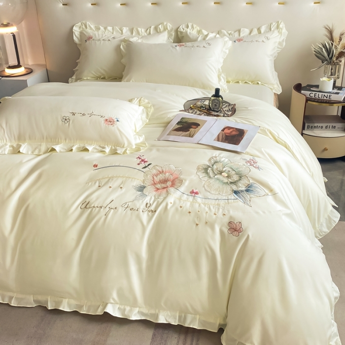 91家纺网 家纺一手货源 找家纺 2023新款韩版亲肤磨毛刺绣蕾丝床裙床单如意系列四件套 达琳美-奶油黄