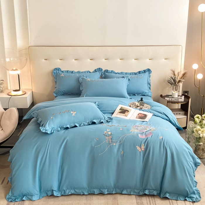 91家纺网 家纺一手货源 找家纺 艺玲 2023新款韩版亲肤磨毛刺绣蕾丝床裙床单如意系列四件套 缇娜-天空蓝