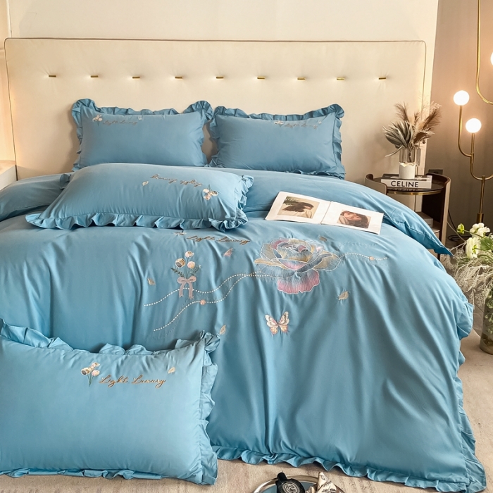 91家纺网 家纺一手货源 找家纺 艺玲 2023新款韩版亲肤磨毛刺绣蕾丝床裙床单如意系列四件套 缇娜-天空蓝