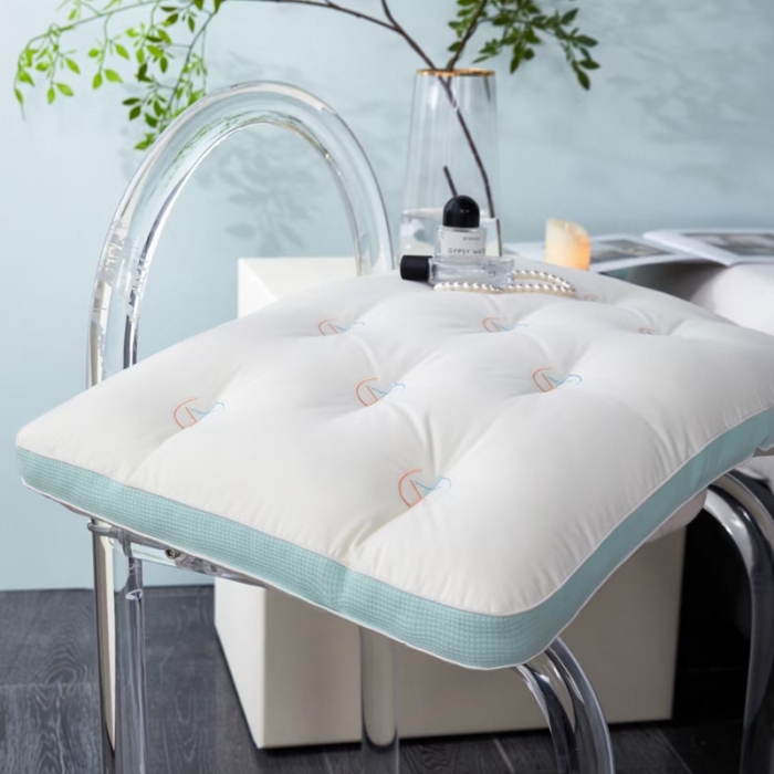 91家纺网 家纺一手货源 找家纺 （总）剑桥枕业 2023新款A类蜂窝低羽丝绒软枕矮枕芯枕10个起拿