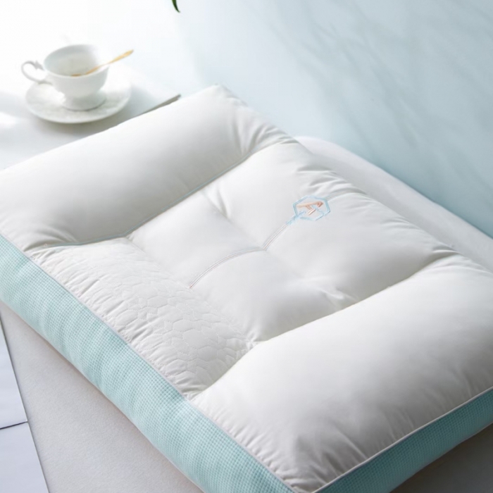 91家纺网 家纺一手货源 找家纺 （总）剑桥枕业 2023新款A类高枕羽丝绒定型枕10个起拿