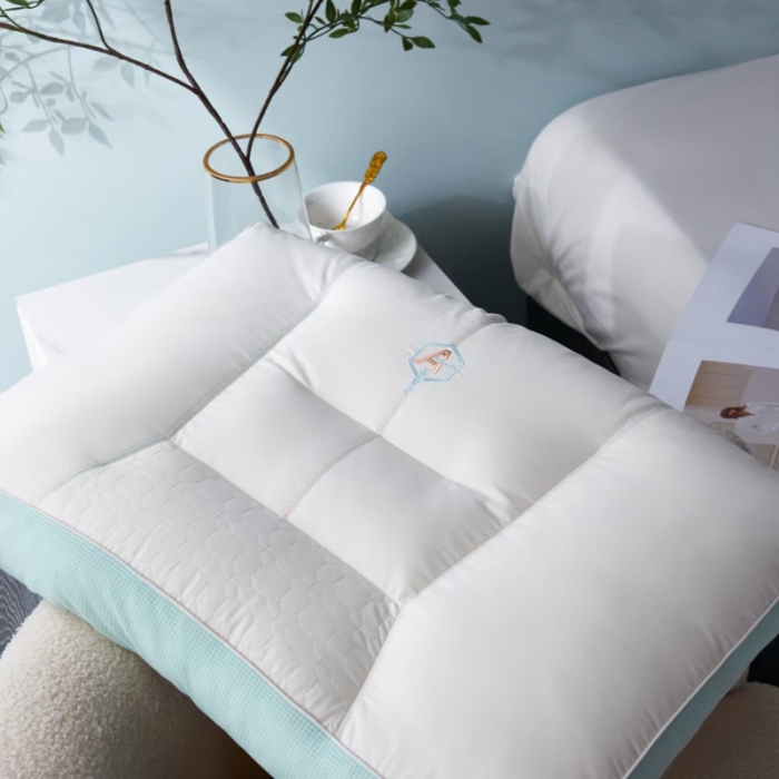 91家纺网 家纺一手货源 找家纺 （总）剑桥枕业 2023新款A类高枕羽丝绒定型枕10个起拿