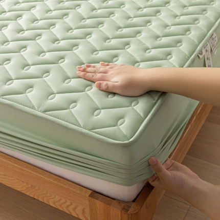 91家纺网 家纺一手货源 找家纺 （总）卡伦 2025新款原棉抗菌大豆纤维防水夹棉床笠