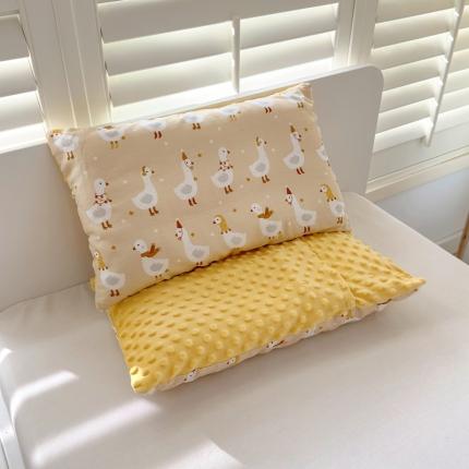91家纺网 家纺一手货源 找家纺 （总）希诺 2023新款全棉婴幼儿双层纱儿童可拆洗豆豆枕午睡枕