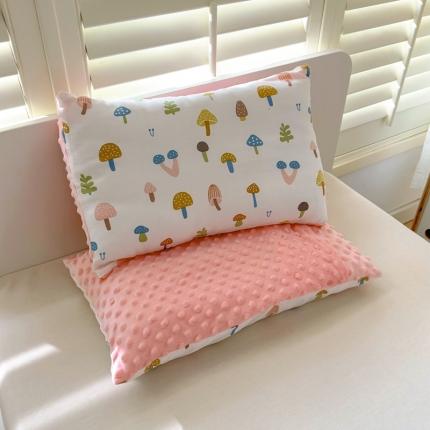 91家纺网 家纺一手货源 找家纺 希诺 2023新款全棉婴幼儿双层纱儿童可拆洗豆豆枕午睡枕 多彩蘑菇