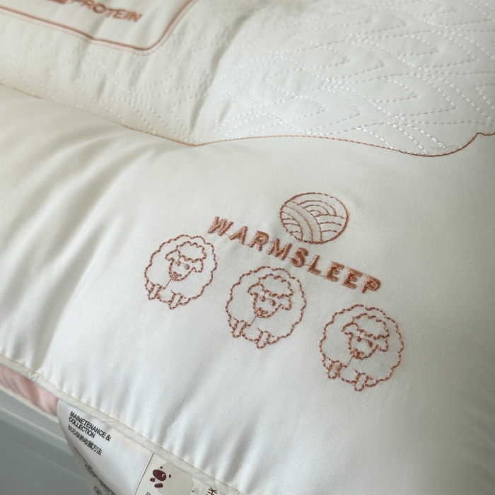 91家纺网 家纺一手货源 找家纺 （总）伟邦枕芯 2023新款羊绒蛋白护颈枕