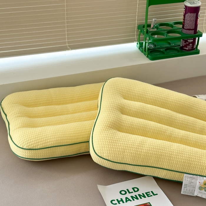 91家纺网 家纺一手货源 找家纺 （总）伟邦枕芯 新款菠萝格纹护颈枕