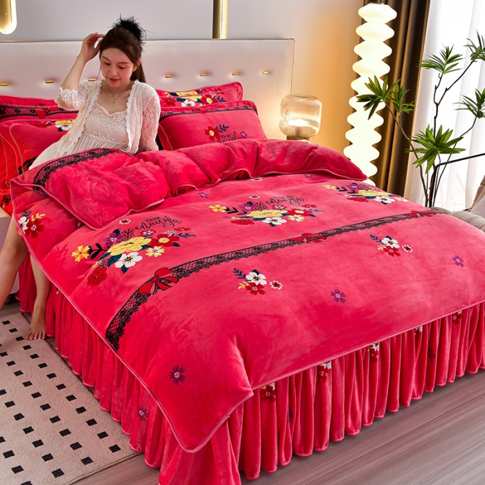 91家纺网 家纺一手货源 找家纺 贝诗梦 2022新款加厚230克9斤牛奶绒金貂绒四件套粉恋