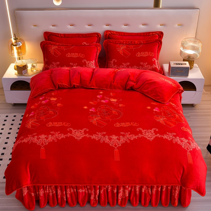 91家纺网 家纺一手货源 找家纺 贝诗梦 2022新款加厚230克9斤牛奶绒金貂绒四件套爱如火