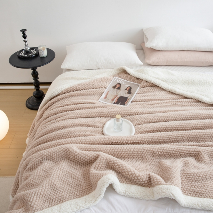 91家纺网 家纺一手货源 找家纺 羋多2023年新款AB版提花塔芙绒羊羔绒毯子舒棉绒毛毯 玫瑰绒-奶茶咖