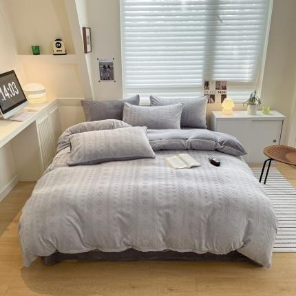 91家纺网 家纺一手货源 找家纺 丝羽坊 2023新款高克重3D立体雕花提花牛奶绒四件套单被套 唯美-浅灰