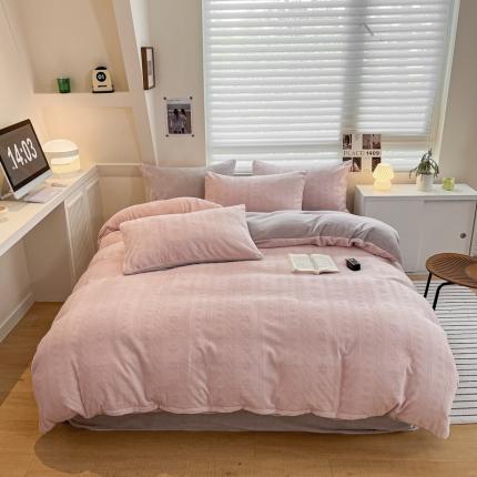 91家纺网 家纺一手货源 找家纺 丝羽坊 2023新款高克重3D立体雕花提花牛奶绒四件套单被套 唯美-豆沙粉