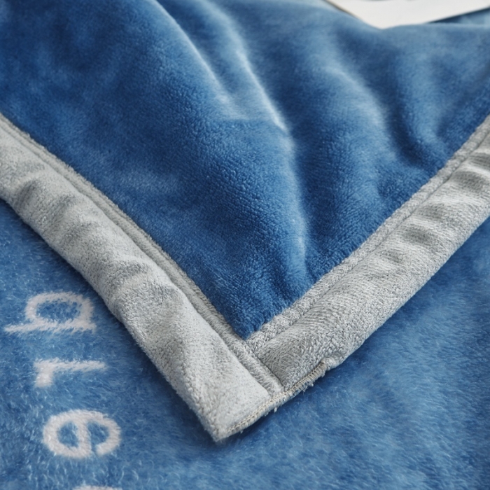 91家纺网 家纺一手货源 找家纺 雅萱 2024新款牛奶绒盖毯子毛毯午睡毯保暖加厚 海豚和熊