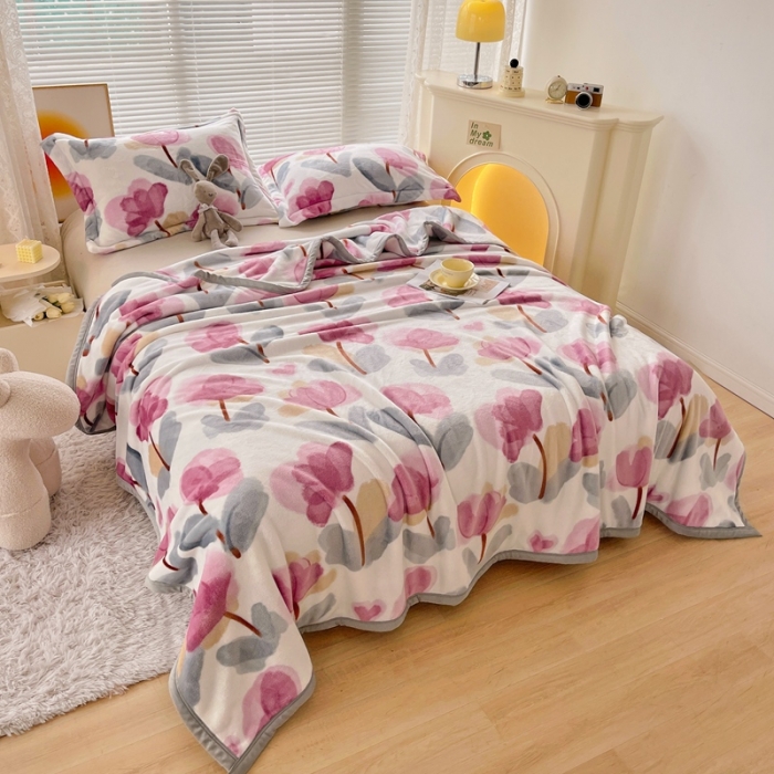 91家纺网 家纺一手货源 找家纺 雅萱 2024新款牛奶绒盖毯子毛毯午睡毯保暖加厚 花枝蔓