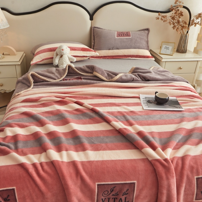 91家纺网 家纺一手货源 找家纺 雅萱 2024新款牛奶绒盖毯子毛毯午睡毯保暖加厚 活力青春