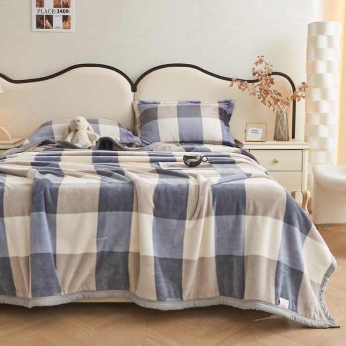 91家纺网 家纺一手货源 找家纺 雅萱 2024新款牛奶绒盖毯子毛毯午睡毯保暖加厚 兰大格