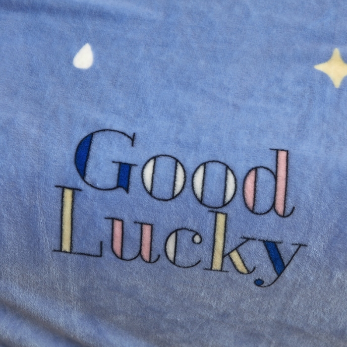 91家纺网 家纺一手货源 找家纺 雅萱 2024新款牛奶绒盖毯子毛毯午睡毯保暖加厚 晚安云朵