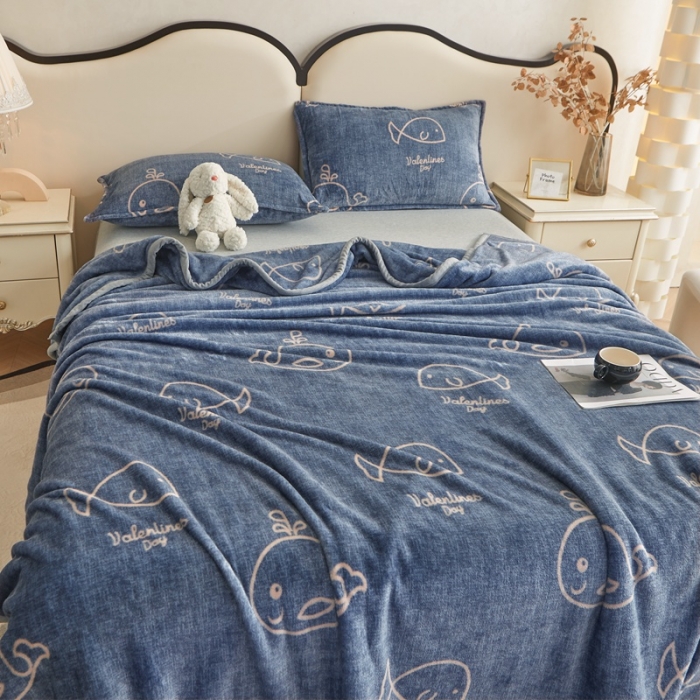 91家纺网 家纺一手货源 找家纺 雅萱 2024新款牛奶绒盖毯子毛毯午睡毯保暖加厚 小金鱼