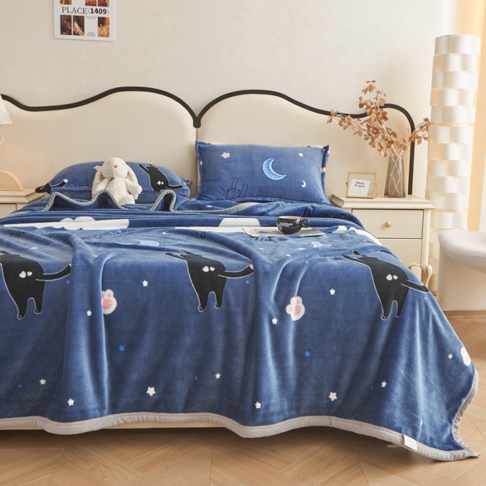 91家纺网 家纺一手货源 找家纺 雅萱 2024新款牛奶绒盖毯子毛毯午睡毯保暖加厚 星空