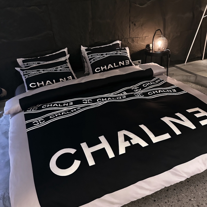 91家纺网 家纺一手货源 找家纺 丽斐纺织 2023新款双面磨毛数码印花四件套 磨毛暗香