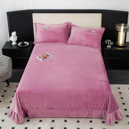 91家纺网 家纺一手货源 找家纺 新款230克纯色加厚肌理纹牛奶绒单床单肌理纹绣花-紫色