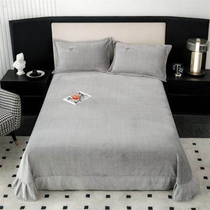 91家纺网 家纺一手货源 找家纺 新款230克纯色加厚肌理纹牛奶绒单床单 肌理纹绣花-灰