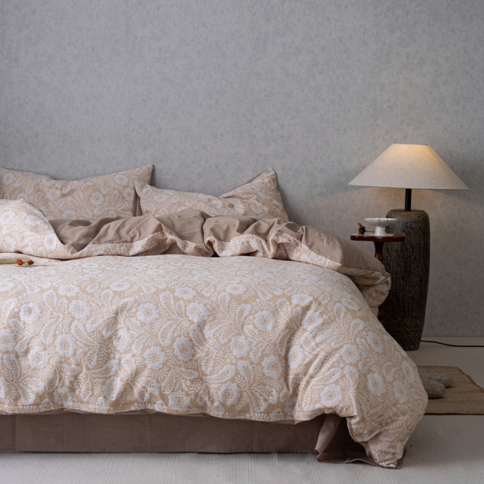 91家纺网 家纺一手货源 找家纺 （总）安莱生活 2023新款双层纱基础款凤尾花语系列四件套