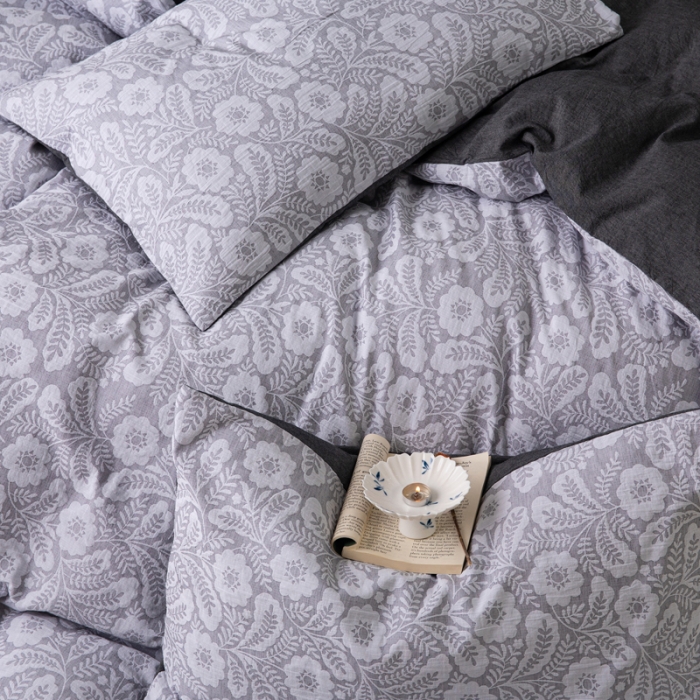 91家纺网 家纺一手货源 找家纺 安莱生活 2023新款双层纱基础款凤尾花语系列四件套 凤尾花语-深灰