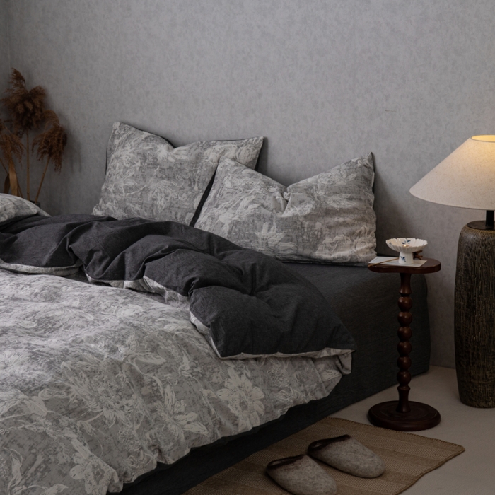 91家纺网 家纺一手货源 找家纺 安莱生活 2023新款双层纱基础蔷薇玫瑰系列四件套 蔷薇物语-深灰