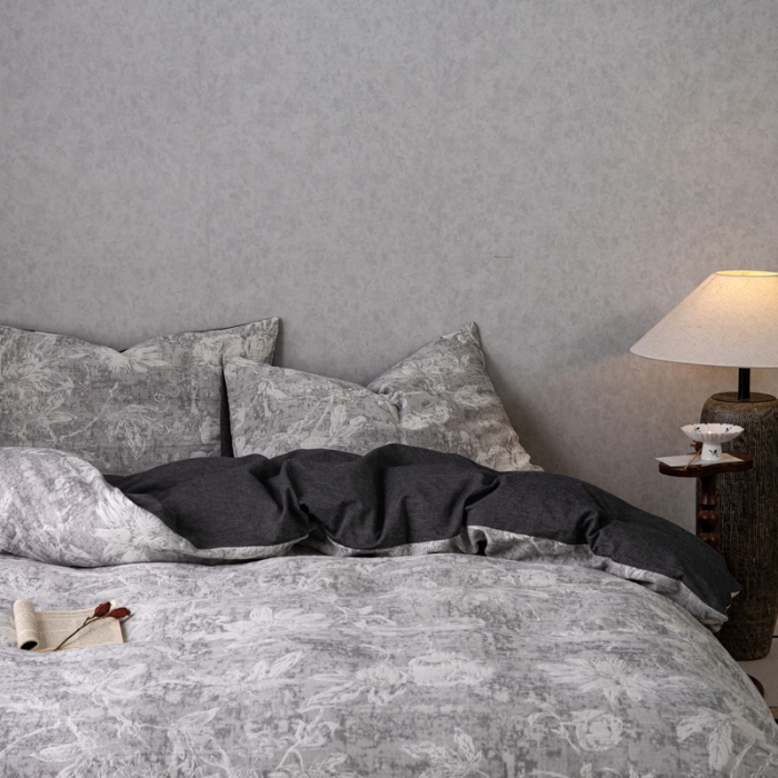 91家纺网 家纺一手货源 找家纺 安莱生活 2023新款双层纱基础蔷薇玫瑰系列四件套 蔷薇物语-深灰