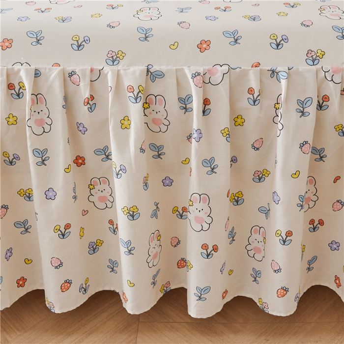 91家纺网 家纺一手货源 找家纺 十个点 2024新款小清新全棉单床裙 元气兔兔