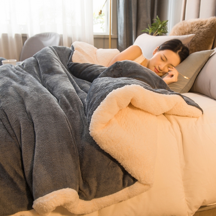 91家纺网 家纺一手货源 找家纺 （总）简爱 2025新款法莱绒羊羔绒多功能被套毯