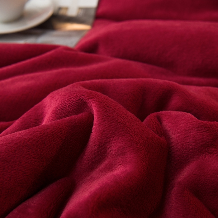 91家纺网 家纺一手货源 找家纺 简爱 2025新款法莱绒羊羔绒多功能被套毯 酒红