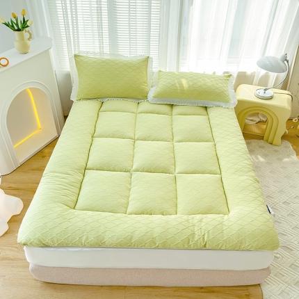 91家纺网 家纺一手货源 找家纺 （总）蓝冰家纺2024新款A类泡泡纱提花绗缝活性印染羽丝棉床笠床垫款