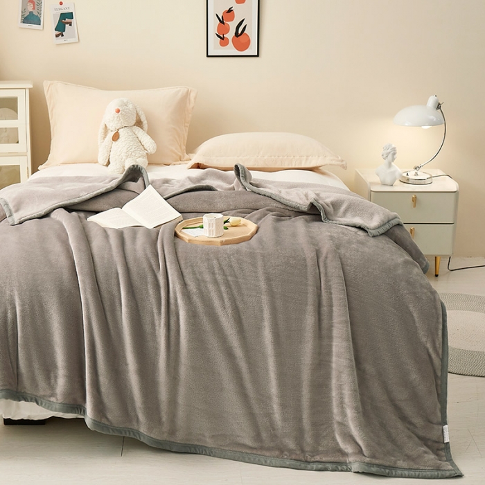 91家纺网 家纺一手货源 找家纺 肖恩毯业 2025新款纯色雪貂绒毛毯沙发盖毯午睡毯子 雪貂-灰色