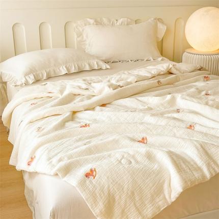 91家纺网 家纺一手货源 找家纺 宇航 25新款全棉双层皱皱纱绣花夏被春秋被大豆被 木马