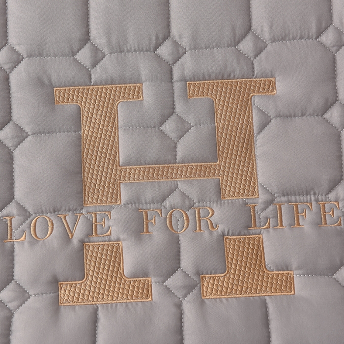 91家纺网 家纺一手货源 找家纺 （总）富威堡家纺 2023新款原棉H标刺绣棉花床笠