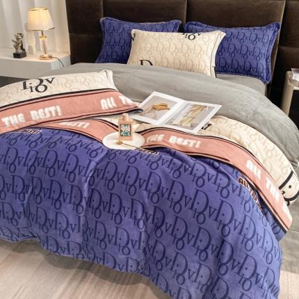 91家纺网 家纺一手货源 找家纺 花漾 2024新款欧式轻奢压线牛奶绒四件套 蒙田字母