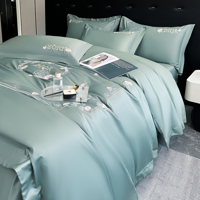 91家纺网 家纺一手货源 找家纺 2023秘密花园系列轻奢小香风纯棉刺绣长绒棉四件套 秘密花园-贵妃绿