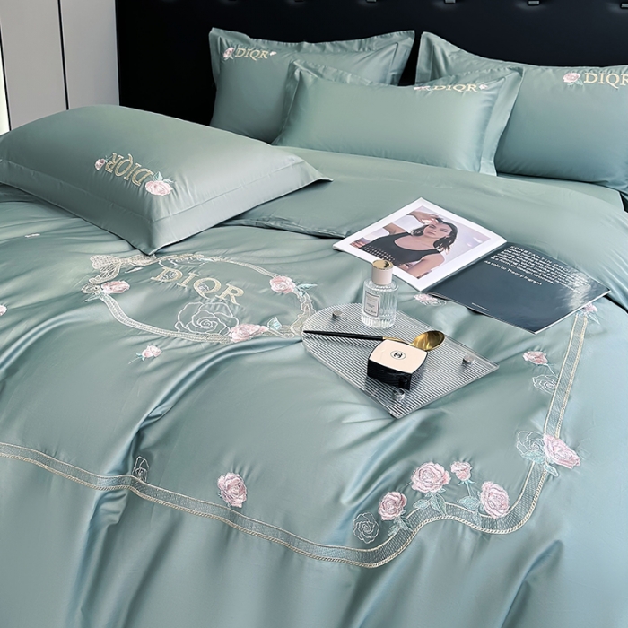 91家纺网 家纺一手货源 找家纺 2023秘密花园系列轻奢小香风纯棉刺绣长绒棉四件套 秘密花园-贵妃绿