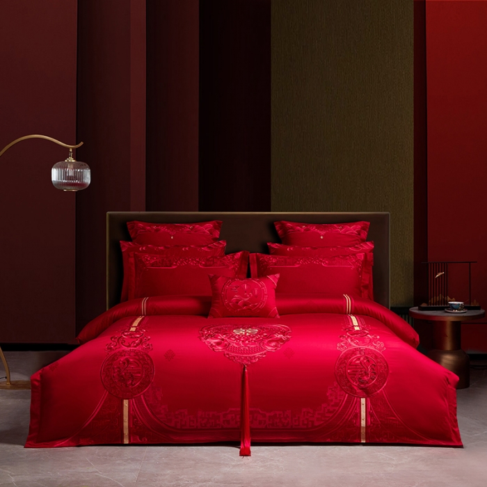 91家纺网 家纺一手货源 找家纺 宏羽纺 2023新款高支高密全棉贡缎提花婚庆套件 全棉风光大嫁-红