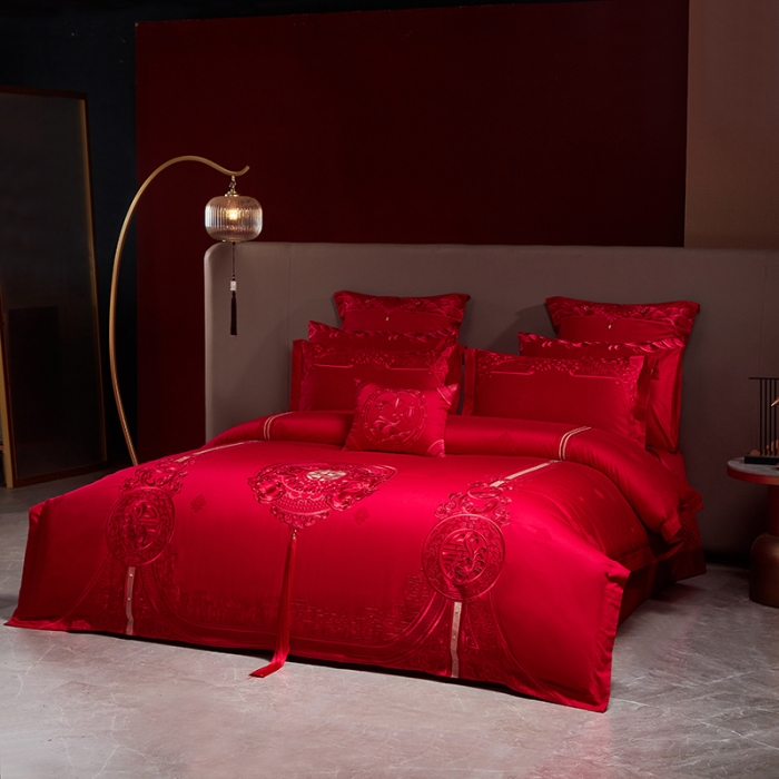 91家纺网 家纺一手货源 找家纺 宏羽纺 2023新款高支高密全棉贡缎提花婚庆套件 全棉风光大嫁-红